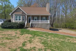 1113 Ridgecliff Dr, Rural Hall, NC 27045 - Photo 1