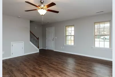 114 Hicks Street, Winston-Salem, NC 27101 - Photo 3