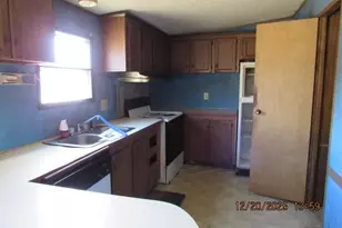 375 Marshall Johnson Rd, Pilot Mountain, NC 27041 - Photo 7