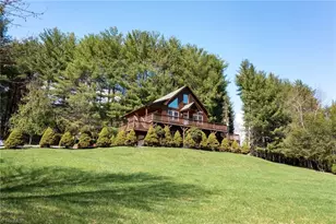 11 Lucky Lakes Rd, Piney  Creek, NC 28631 - Photo 7