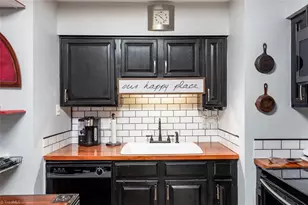 801 W McGee St, Greensboro, NC 27401 - Photo 9