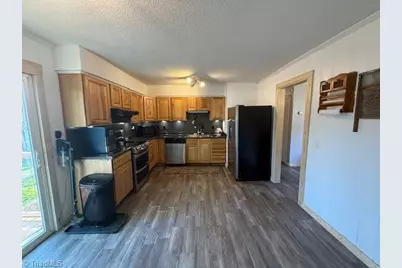 1003 Osborne Sunset Drive, North Wilkesboro, NC 28659 - Photo 5