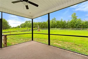 7412 Kingsley Pl, Stokesdale, NC 27357 - Photo 33