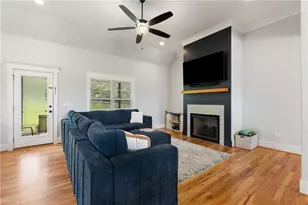 7412 Kingsley Pl, Stokesdale, NC 27357 - Photo 9