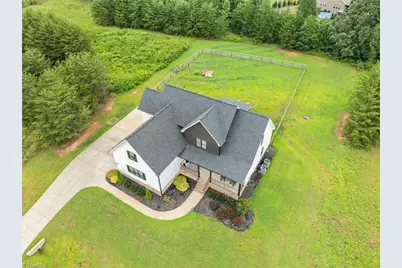 7412 Kingsley Place, Stokesdale, NC 27357 - Photo 35