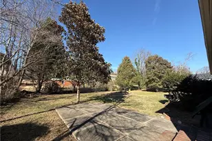 2841 Deerwood Dr, Winston-Salem, NC 27103 - Photo 23