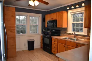 3 Forest Dr, Lexington, NC 27292 - Photo 9