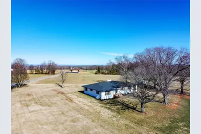 2432 Holcomb Road, Yadkinville, NC 27055 - Photo 37