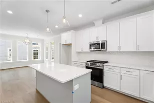 911 Eucalyptus Ct, Winston-Salem, NC 27106 - Photo 11