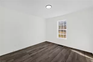 7018 Chaftain Pl, Greensboro, NC 27410 - Photo 21