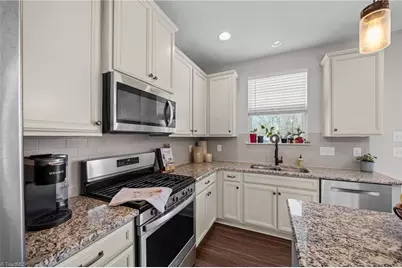 2520 Trackers Court, Graham, NC 27253 - Photo 13