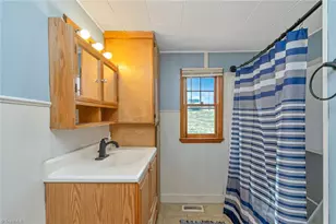 139 Juniper Ln, North Wilkesboro, NC 28659 - Photo 31