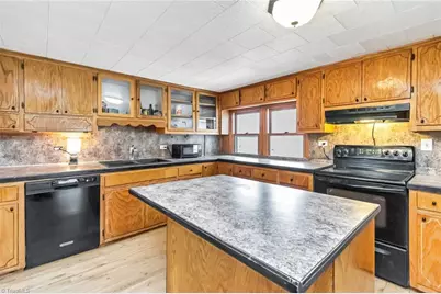 139 Juniper Lane, North Wilkesboro, NC 28659 - Photo 27