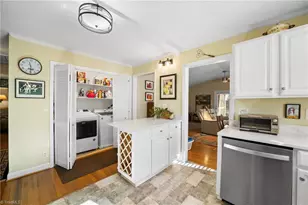 1129 Melrose St, Winston-Salem, NC 27103 - Photo 13