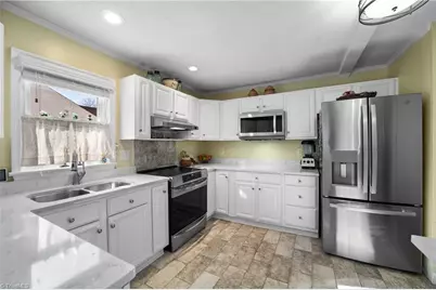 1129 Melrose Street, Winston-Salem, NC 27103 - Photo 11