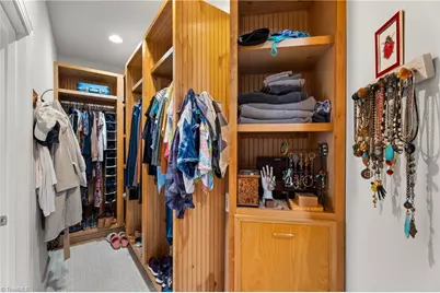 3707 Bradwyck Circle, Winston-Salem, NC 27104 - Photo 21