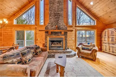 157 Noahs Ridge, Fleetwood, NC 28626 - Photo 9