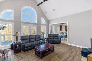 650 Beaver Lodge Cir, Reidsville, NC 27320 - Photo 7