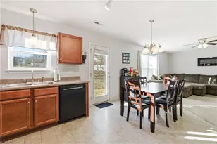 2750 Buckhorn Dr, Randleman, NC 27317 - Photo 11