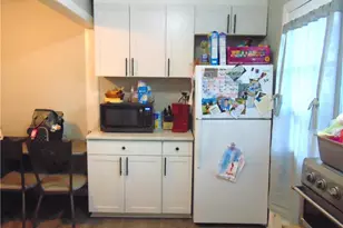 1400 Roslyn Dr, Burlington, NC 27215 - Photo 9