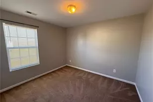 5207 Silverbrook Dr, McLeansville, NC 27301 - Photo 15