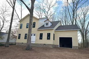 4814 Selwyn Dr, Winston-Salem, NC 27104 - Photo 1