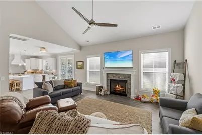 7632 Monty Drive, Kernersville, NC 27284 - Photo 23