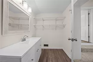 1207 Martin Luther King Jr Blvd, Lexington, NC 27292 - Photo 15