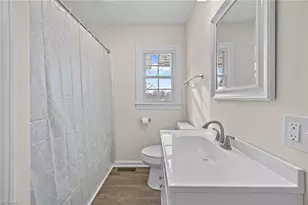 1207 Martin Luther King Jr Blvd, Lexington, NC 27292 - Photo 9