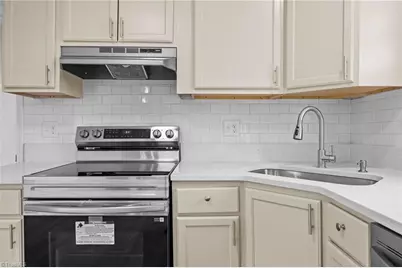 1207 Martin Luther King Jr Boulevard, Lexington, NC 27292 - Photo 17