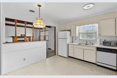 3011 Royalton Drive, Greensboro, NC 27406 - Photo 9