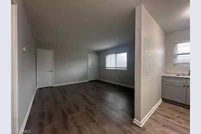 1620 English Street #E, Greensboro, NC 27405 - Photo 9