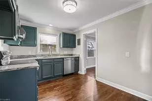 2221 Oak Hill Dr, Greensboro, NC 27408 - Photo 13