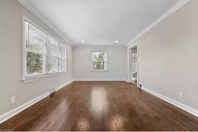 2221 Oak Hill Drive, Greensboro, NC 27408 - Photo 7