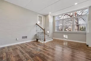 2221 Oak Hill Dr, Greensboro, NC 27408 - Photo 35