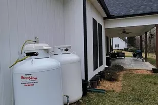 2065 Cynthia Dr, Mount Airy, NC 27030 - Photo 3