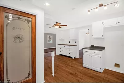 3421 Wildwood Avenue, High Point, NC 27265 - Photo 21