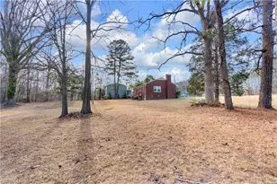 1052 N Main St, Troy, NC 27371 - Photo 21