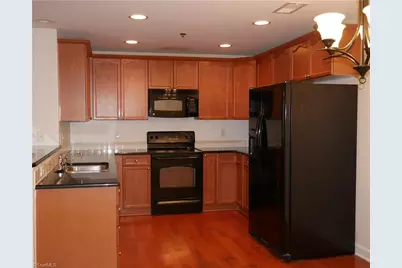 4762 Tatton Park Circle #2B, Winston-Salem, NC 27103 - Photo 3