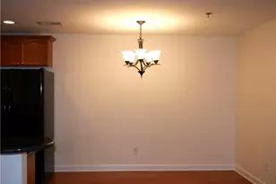 4762 Tatton Park Cir, Winston-Salem, NC 27103 - Photo 7