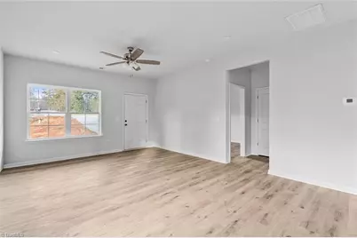 295 Lindbergh Street, Winston-Salem, NC 27104 - Photo 7