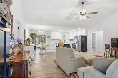 623 Arvil Hunt Road, Lexington, NC 27295 - Photo 5