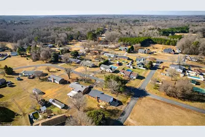 325 Log Barn Road, Salisbury, NC 28146 - Photo 37