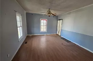 1216 Fieldcrest Rd, Eden, NC 27288 - Photo 13