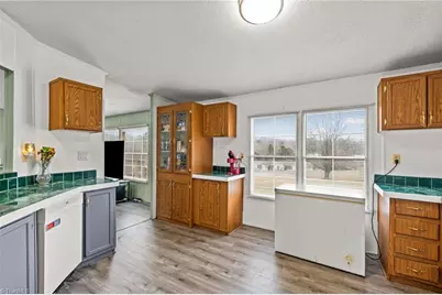 1058 Pearl Court, Randleman, NC 27317 - Photo 17