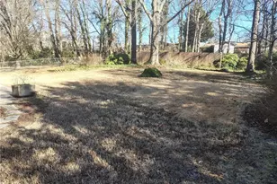 605 Westchester Dr, High Point, NC 27262 - Photo 19