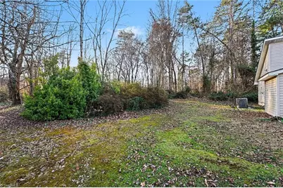 8101 Eastridge Road, Oak Ridge, NC 27310 - Photo 23