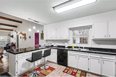 8101 Eastridge Road, Oak Ridge, NC 27310 - Photo 13