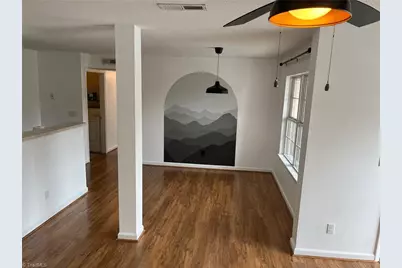 6704 W Friendly Avenue #4E, Greensboro, NC 27410 - Photo 3