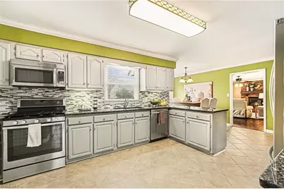 3908 Sandlewood Road, High Point, NC 27265 - Photo 9